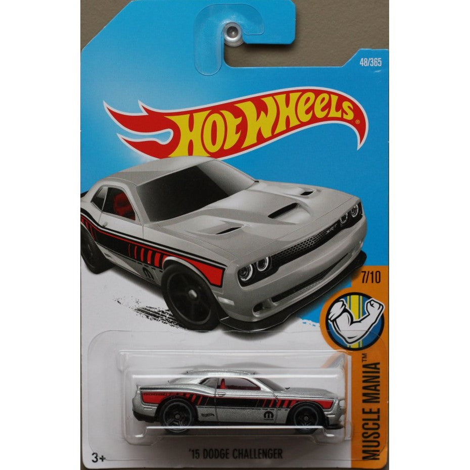 Hot Wheels Muscle Mania - "15 Dodge Challenger 2016 48/365 (3+) Preowned
